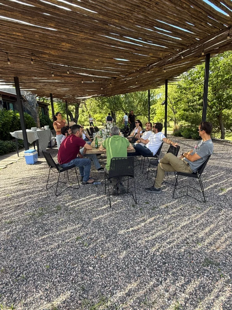 Equipo compartiendo una jornada de integración
